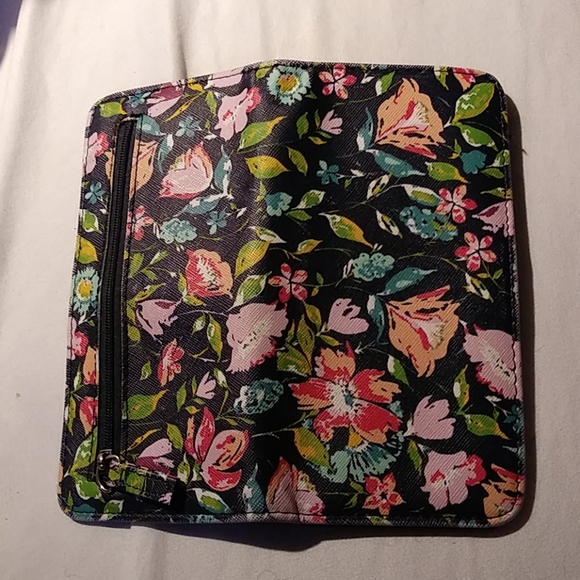 Wallet - Picture 3 of 4